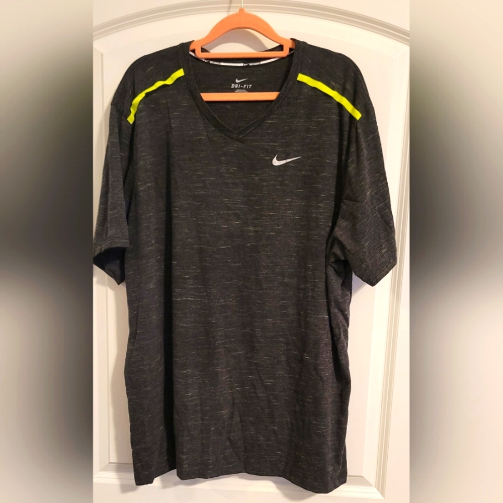 Nike Mens Dri-fit Dark Gray Yellow Accent With Zip Pocket Shirt XXL
